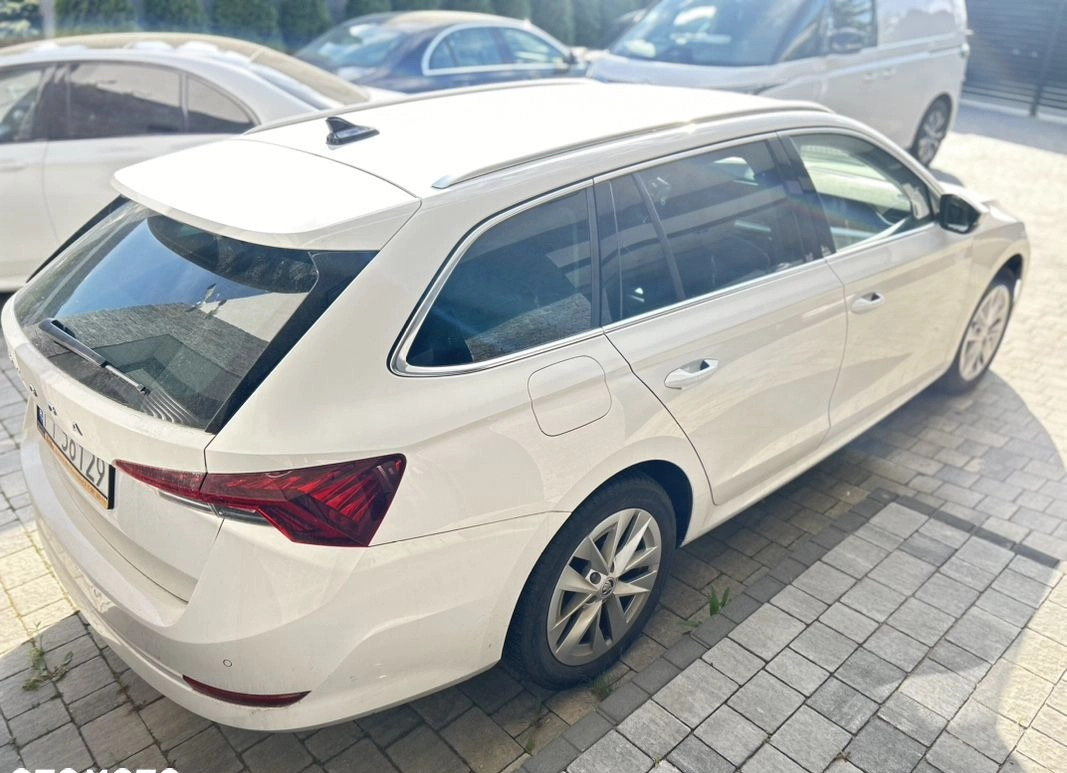 Skoda Octavia cena 74500 przebieg: 80750, rok produkcji 2021 z Oborniki małe 137